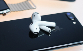 Airpods стали самой растущей категорией устройств от Apple в Сstore