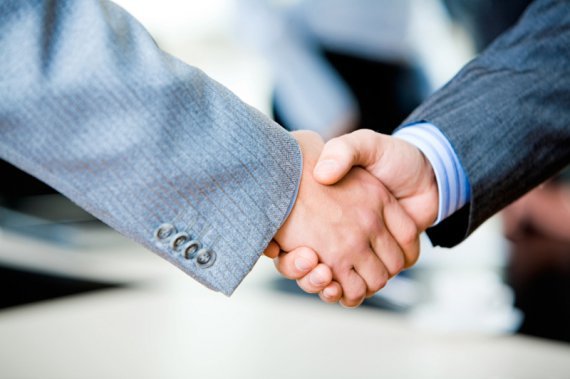 Банк ВТБ и Внешэкономбанк подписали соглашение о сотрудничестве