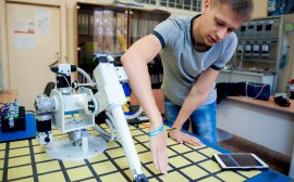 Молодой учёный из Хабаровска Михаил Бойко выиграл 2 млн рублей на свою разработку