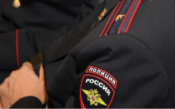 Барнаульские полицейские объявили благодарность сотрудникам "Ренессанс Банка"
